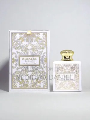 Essence De Blanc (French Avenue) Eau in De Parfum