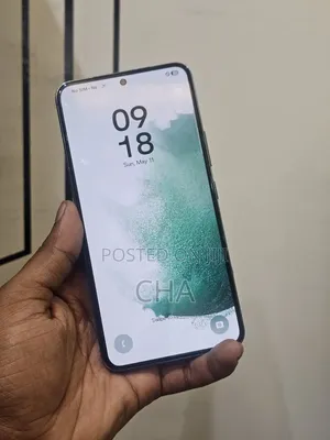 Photo - Samsung Galaxy S22 5G 128 GB Green