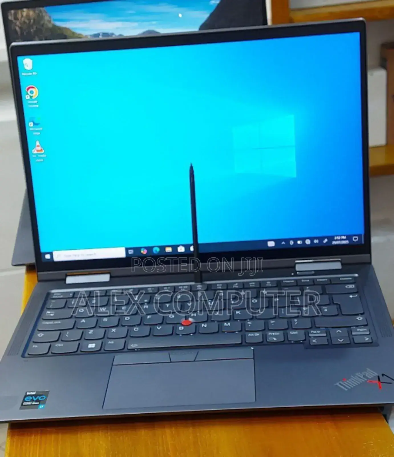 New Laptop Lenovo ThinkPad Yoga 32GB Intel Core I7 SSD 512GB