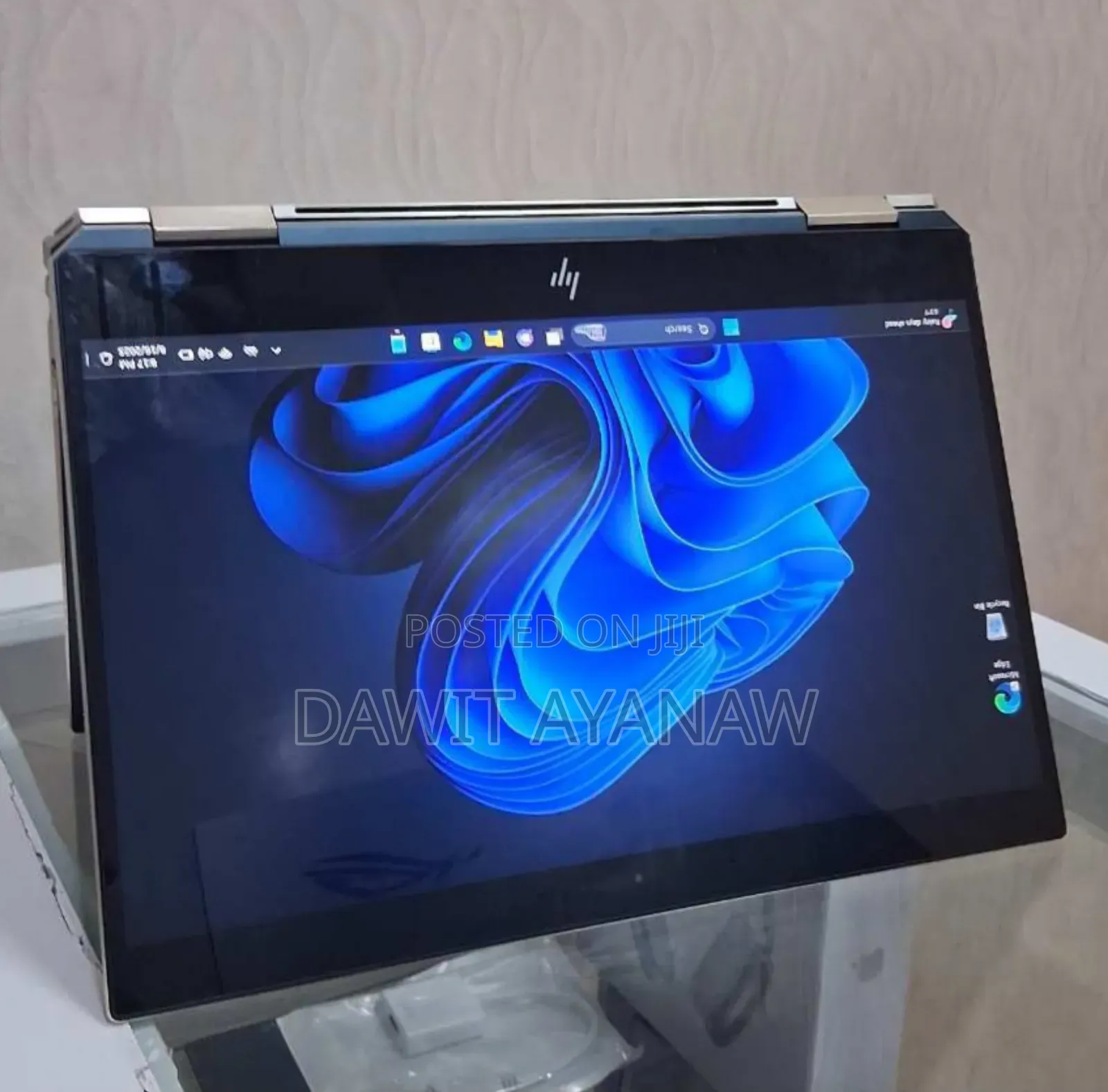 New Laptop HP Spectra 13 16GB Intel Core I7 SSD 512GB