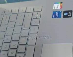 New Laptop HP Stream Notebook 4GB Intel Core I7 SSD 1T