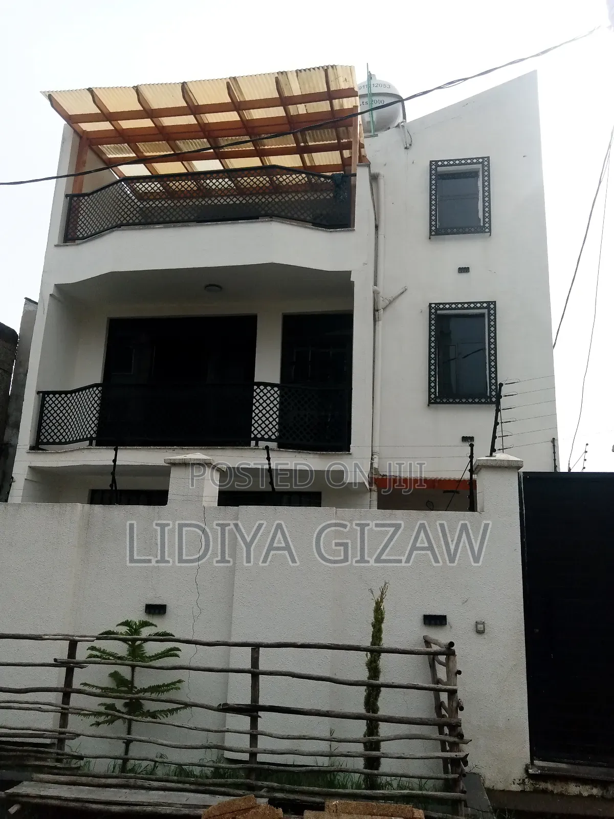 Furnished 5bdrm House in Akaky Kaliti for sale