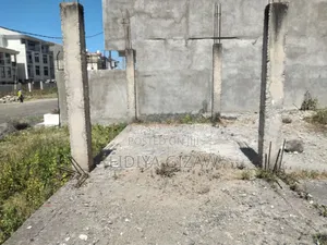 Photo - 1bdrm House in Akaky Kaliti for sale