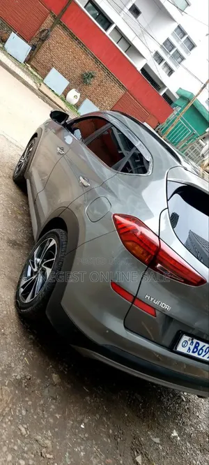 Hyundai Tucson Sport FWD 2020 Gray