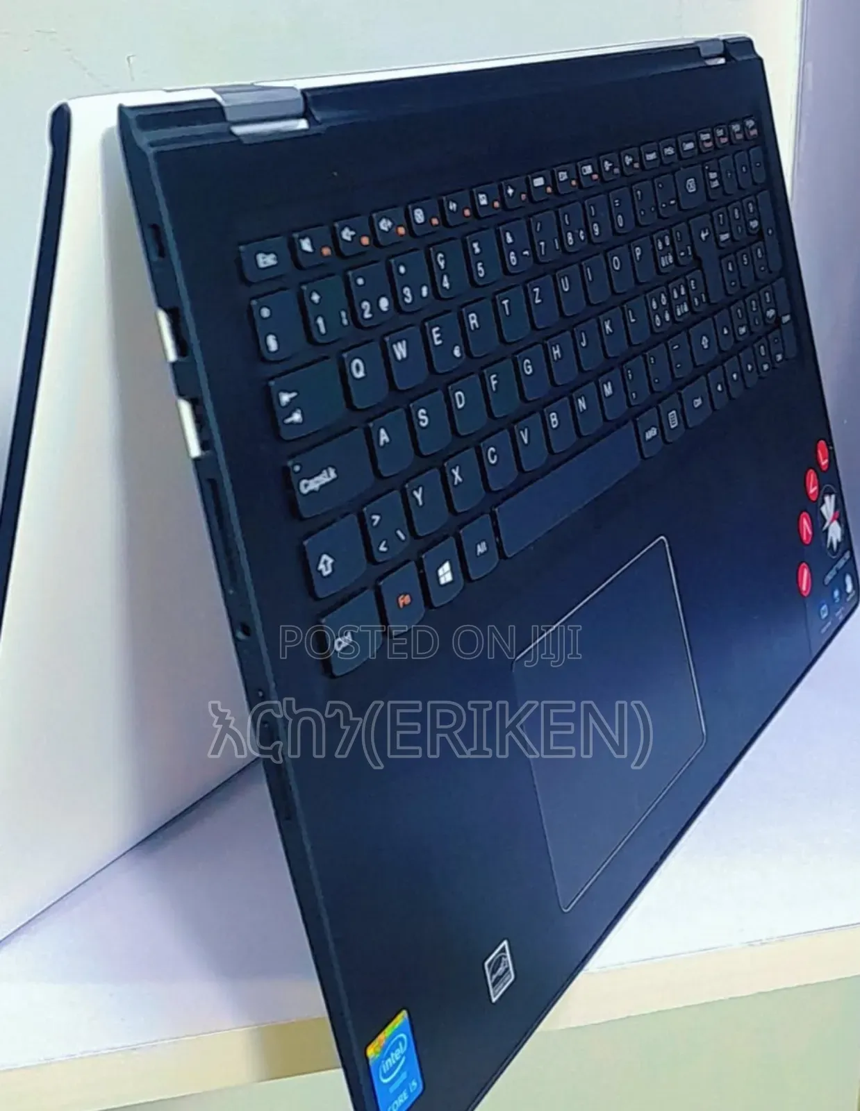 New Laptop Lenovo Yoga 700 8GB Intel Core i5 SSD 1T
