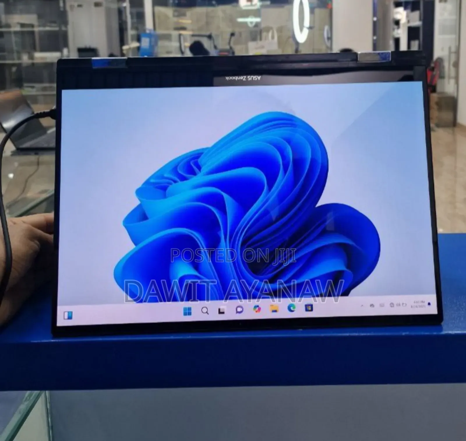 New Laptop Asus 16GB Intel Core i7 SSD 512GB