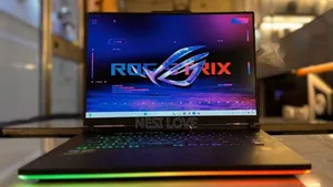 New Laptop Asus ROG Strix G15 16GB Intel Core I7 SSD 1T