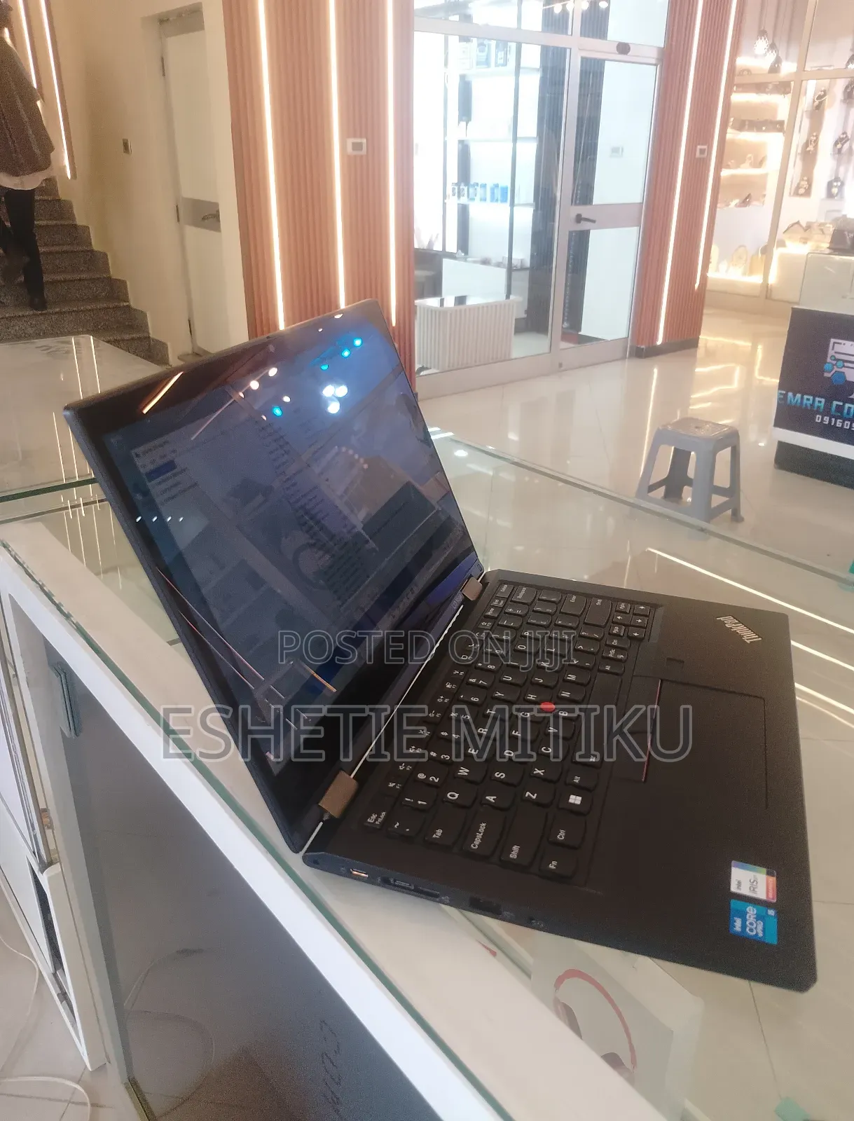 New Laptop Lenovo ThinkPad Yoga 16GB Intel Core I5 SSD 512GB