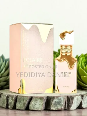Photo - Lattafa Eclaire Eau De Parfum for Women