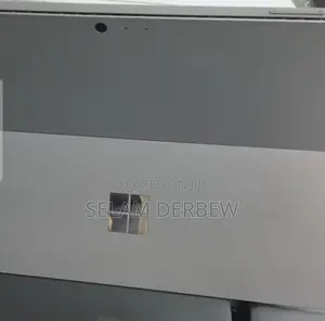 Photo - New Laptop Microsoft Surface Pro 6 8GB Intel Core I5 SSD 128GB