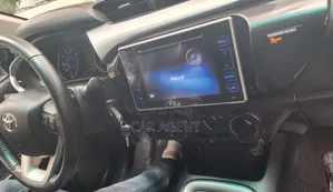 Toyota Hilux 2019 Gray