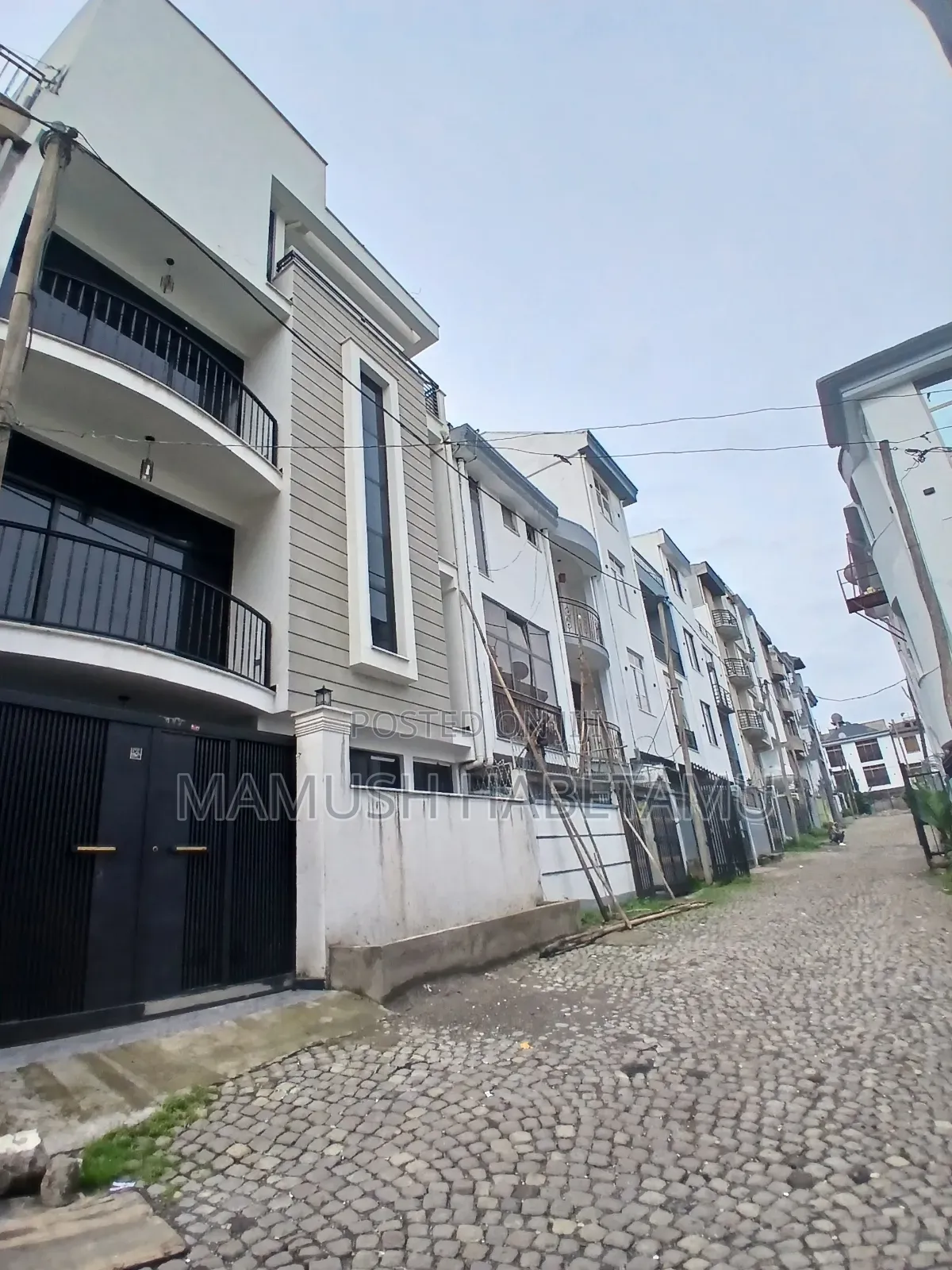 Furnished 6bdrm House in አዲስ አበባ, Nifas Silk-Lafto for sale