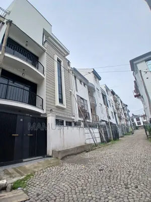 Furnished 6bdrm House in አዲስ አበባ, Nifas Silk-Lafto for sale