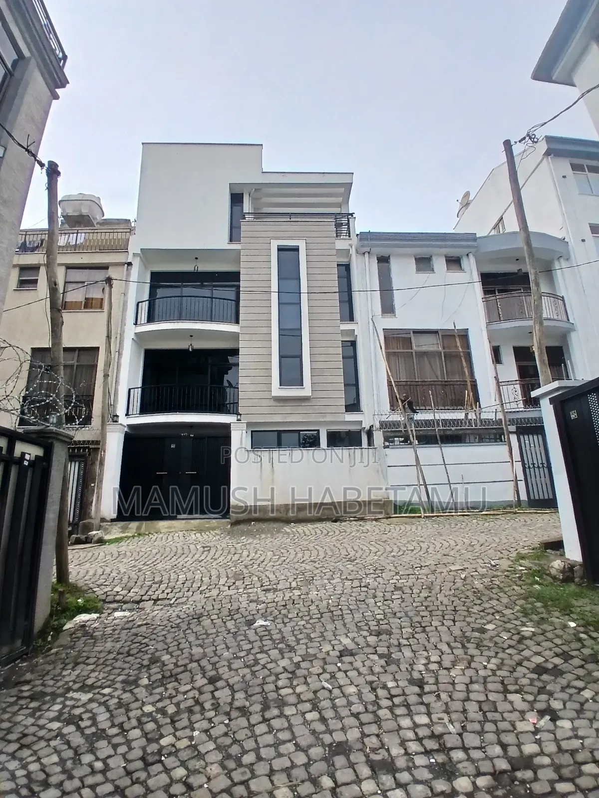 Furnished 6bdrm House in አዲስ አበባ, Nifas Silk-Lafto for sale