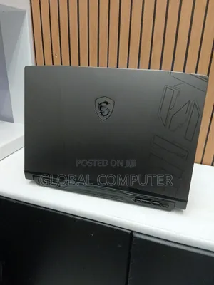 New Laptop MSI GE66 Raider 16GB Intel Core i7 SSD 1T