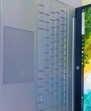 New Laptop HP Pavilion 15 8GB Intel Core I5 SSD 512GB