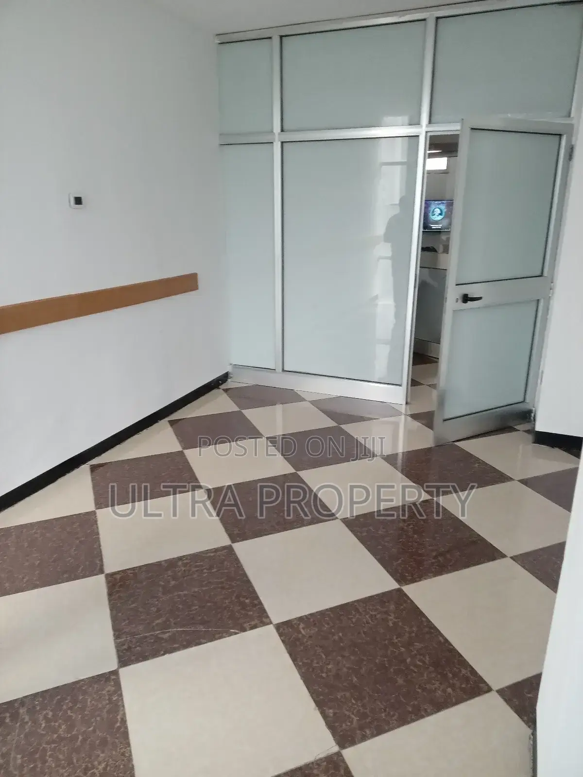Officefor Rent in Addis Abeba Bole