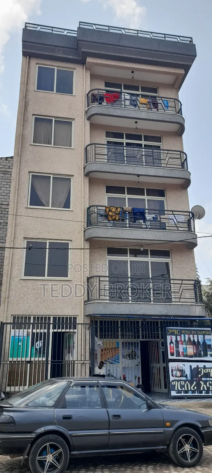 8bdrm House in Kality Alem Bank, Akaky Kaliti for sale