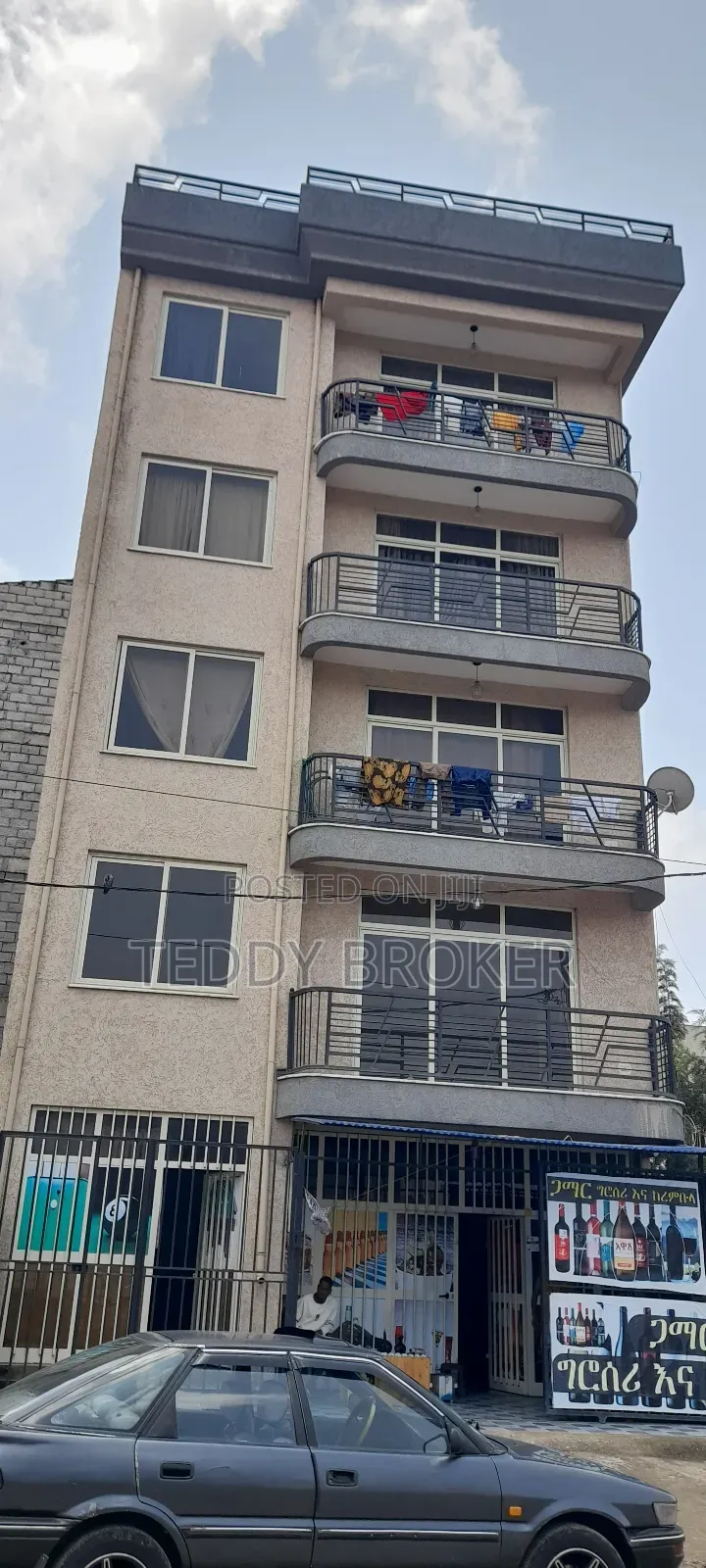 8bdrm House in Kality Alem Bank, Akaky Kaliti for sale