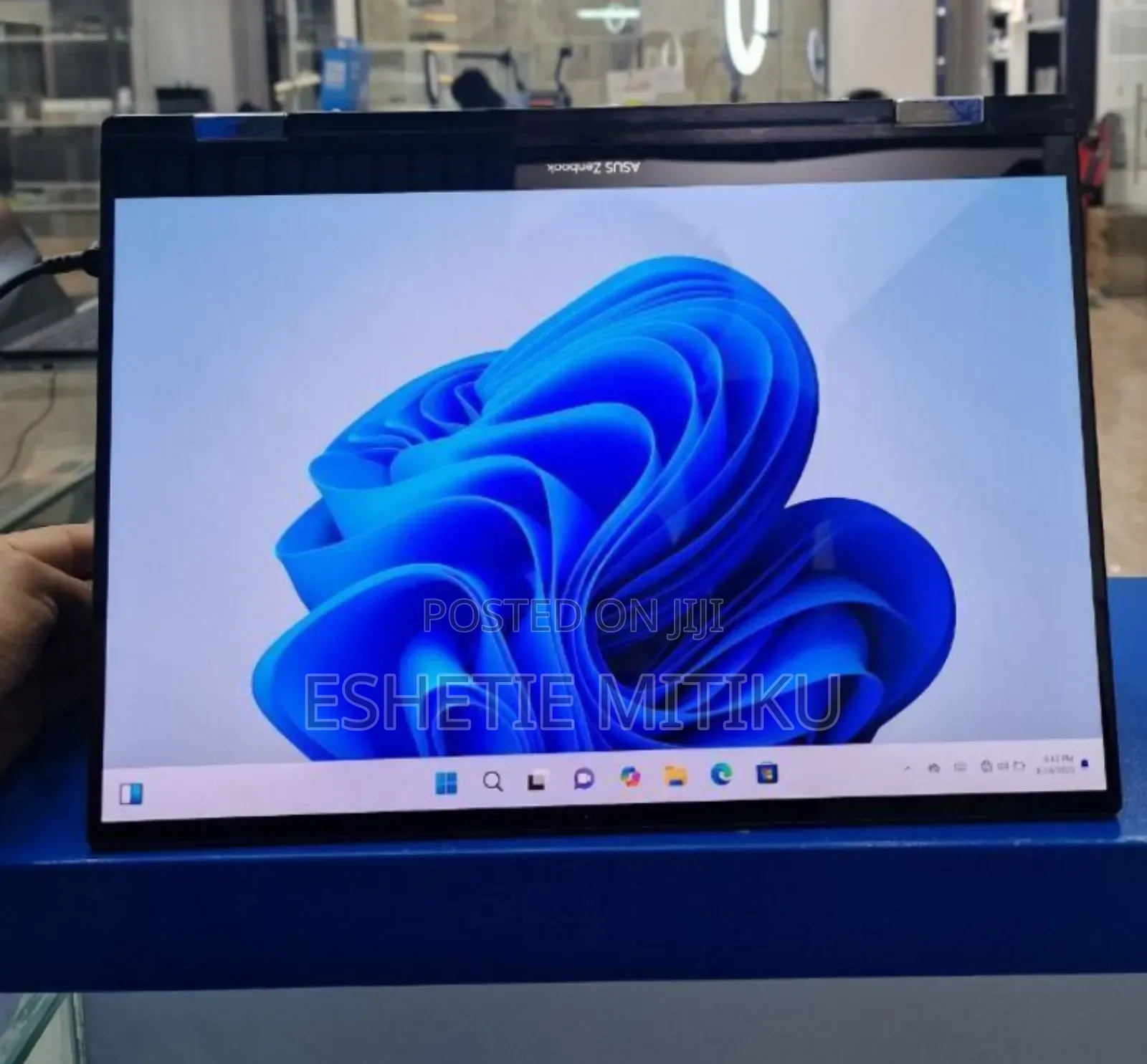 New Laptop Asus Zenbook Flip 13 UX363 16GB Intel Core I7 SSD 512GB