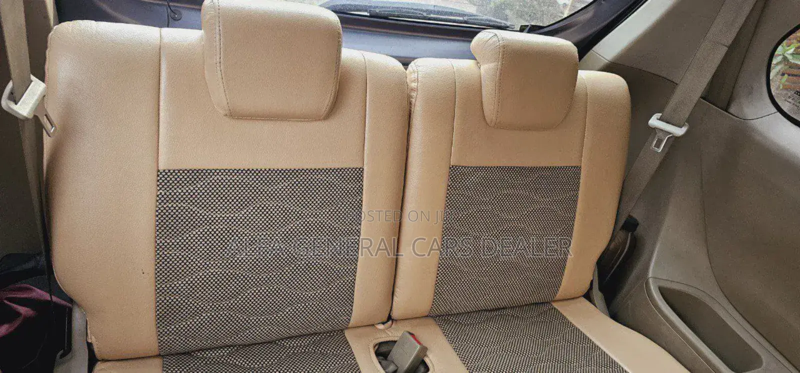 Toyota Land Cruiser 2012 White