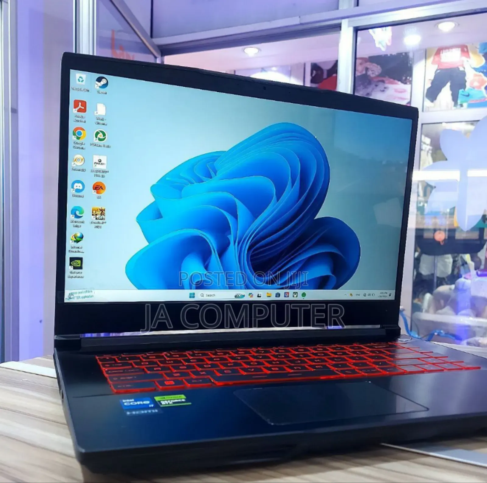 New Laptop MSI Katana 15 16GB Intel Core I7 SSD 1T