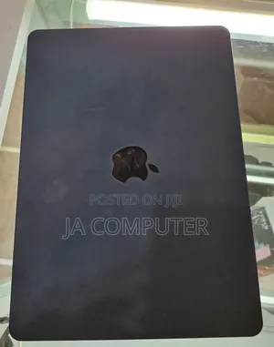 New Laptop Apple MacBook Air 2022 M2 8GB Apple M2 SSD 256GB