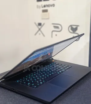 New Laptop Dell Alienware M17 R2 16GB AMD Ryzen 7 SSD 1T