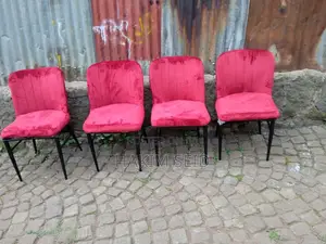 Cafe Chair Wenber Table