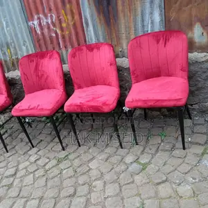 Cafe Chair Wenber Table