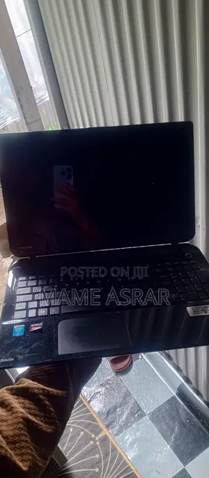 Laptop Toshiba Satellite C55 8GB Intel Core I3 SSD 320GB