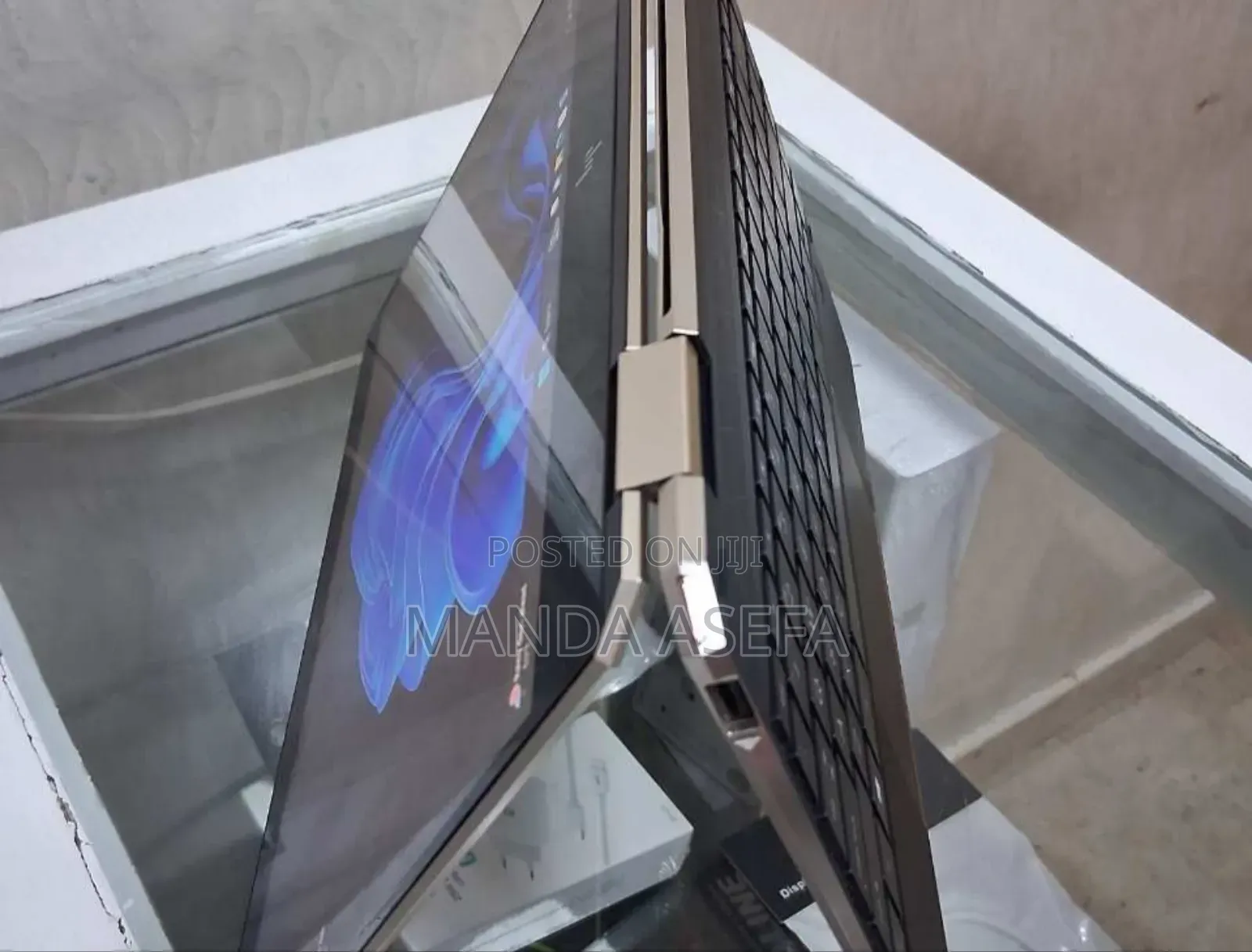 New Laptop HP Spectre 16GB Intel Core I7 SSD 512GB