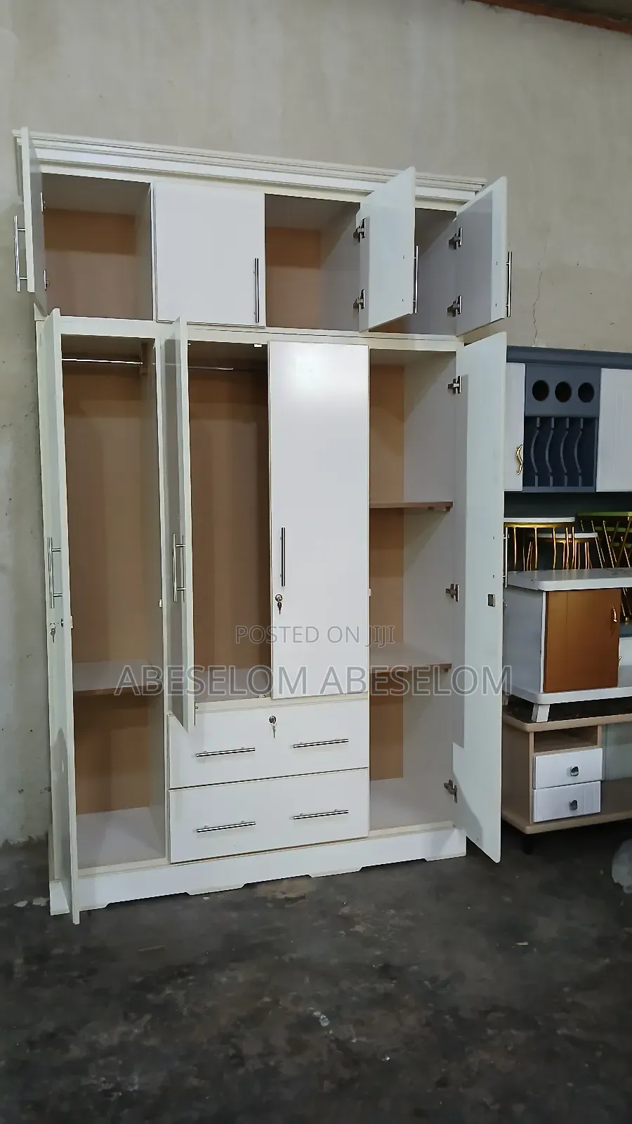 1,50 Cm በላምኔት የተሰራ ተሰቃይ ቁምሳጥን