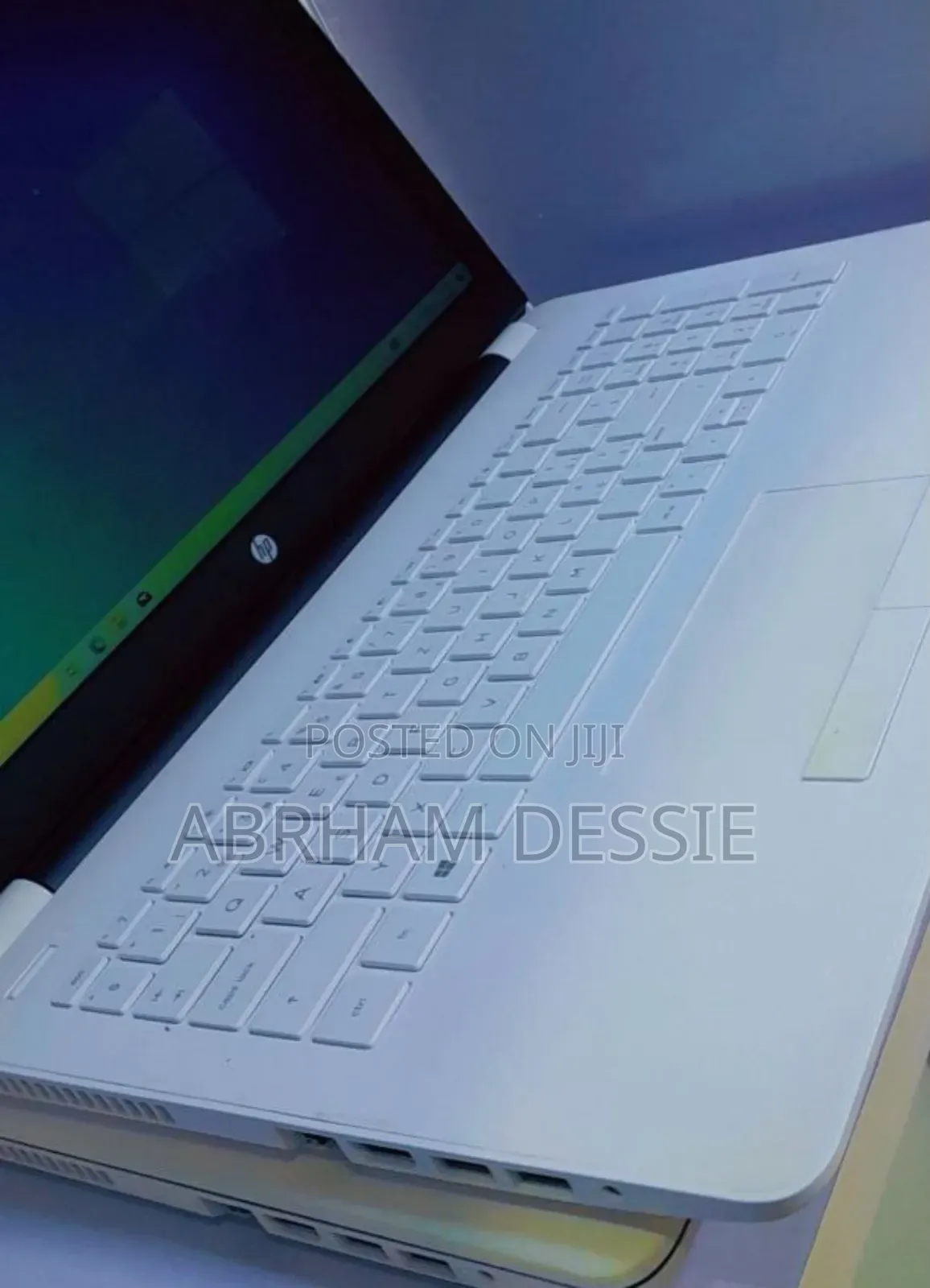 New Laptop HP 4GB Intel Core I5 SSD 500GB