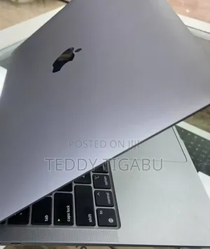Photo - New Laptop Apple MacBook Air 2020 M1 8GB Apple M1 SSD 256GB