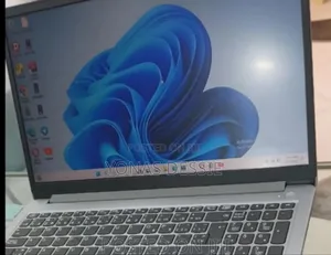 Laptop Lenovo IdeaPad 1 4GB AMD SSD 128GB