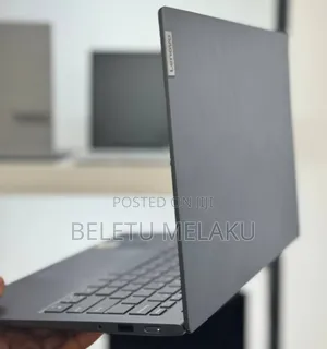 New Laptop Lenovo Yoga 7i 16GB Intel Core i7 SSD 512GB