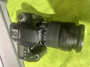 Canon 70d With 18-135mm Lens