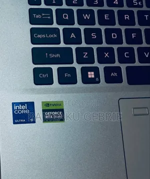 New Laptop Acer Predator Helios 300 16GB Intel Core Ultra 9 SSD 1T