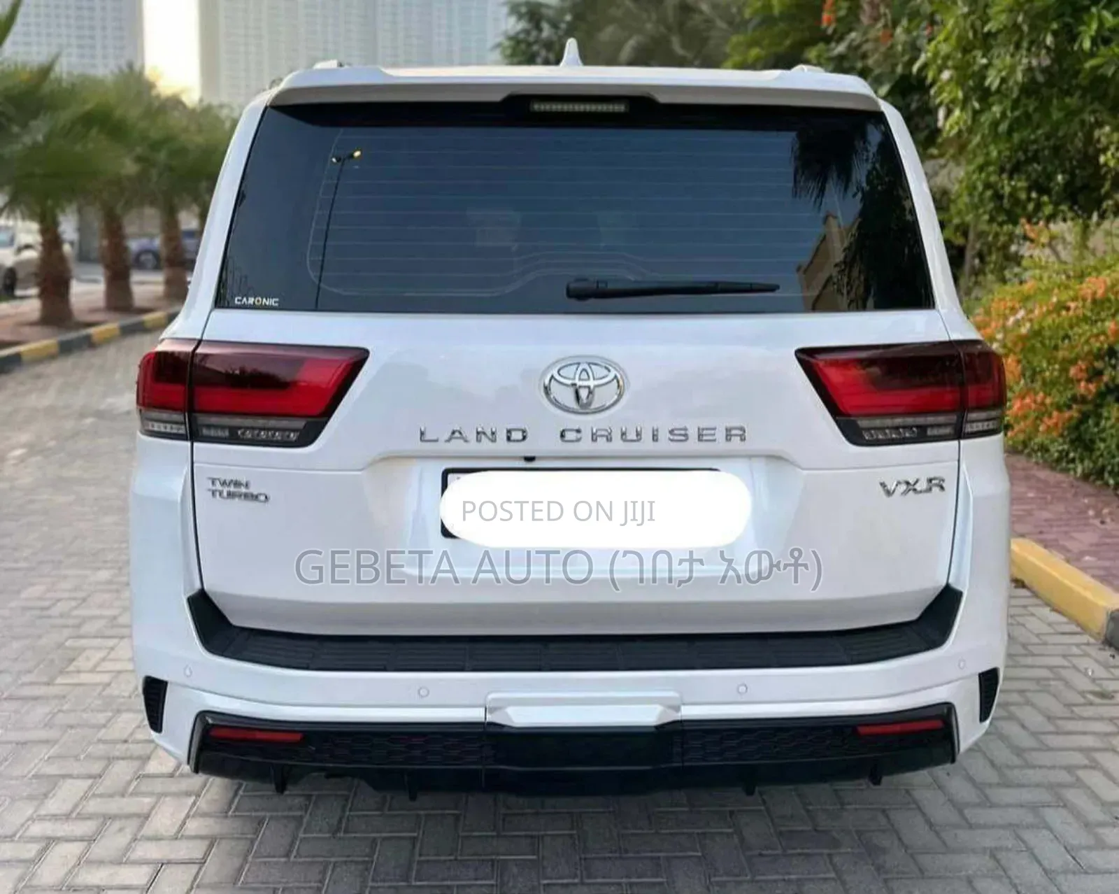 Toyota Land Cruiser 2023 White
