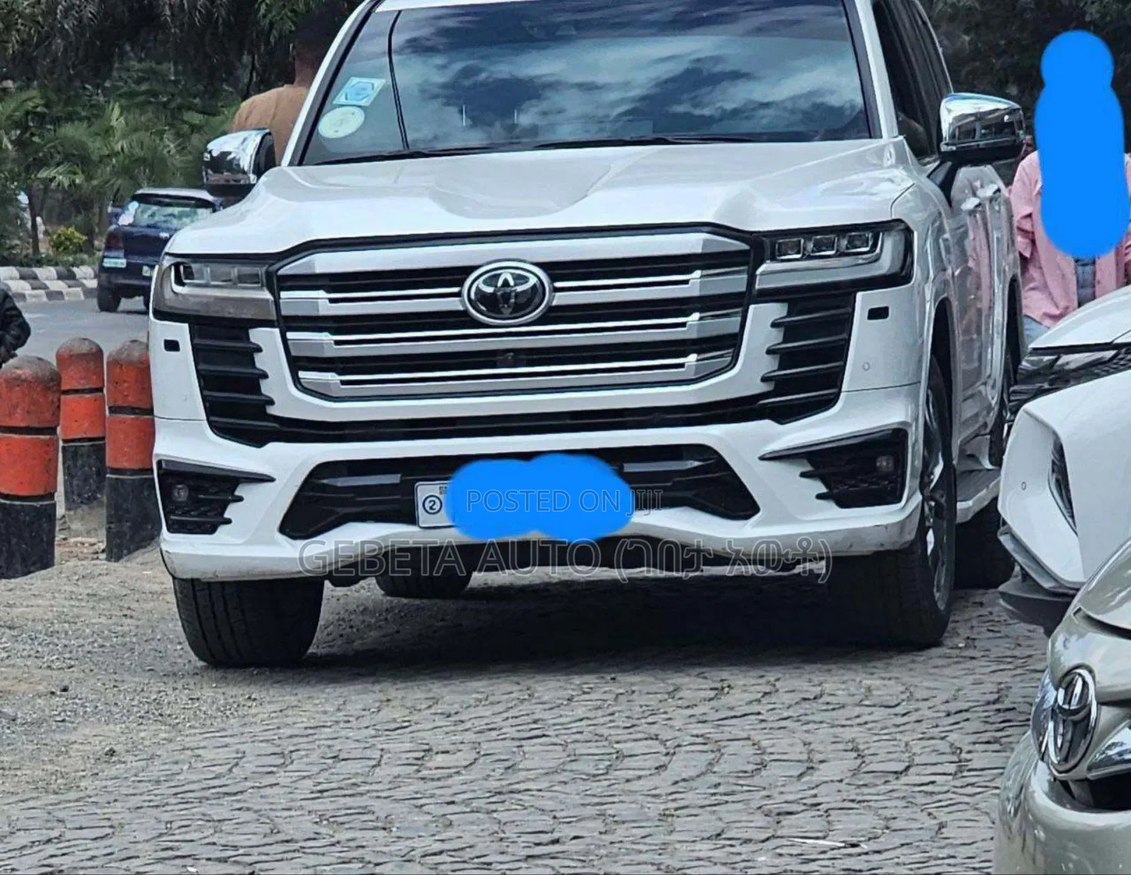 Toyota Land Cruiser 2023 White