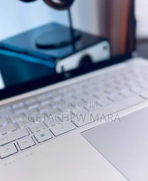 New Laptop HP Pavilion 15 16GB Intel Core I5 SSD 1T