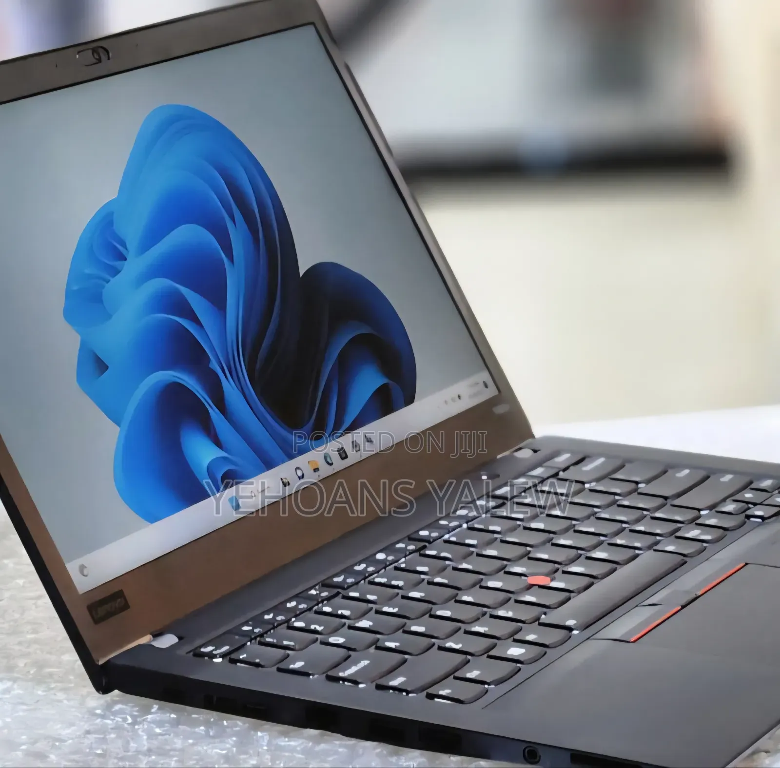 New Laptop Lenovo ThinkPad T480s 16GB Intel Core i5 SSD 512GB