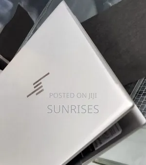 New Laptop HP Envy X360 8GB Intel Core I5 SSD 512GB