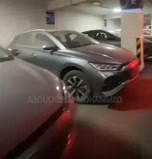 New BYD E2 43 kWh 94 hp FWD 2025 Gray