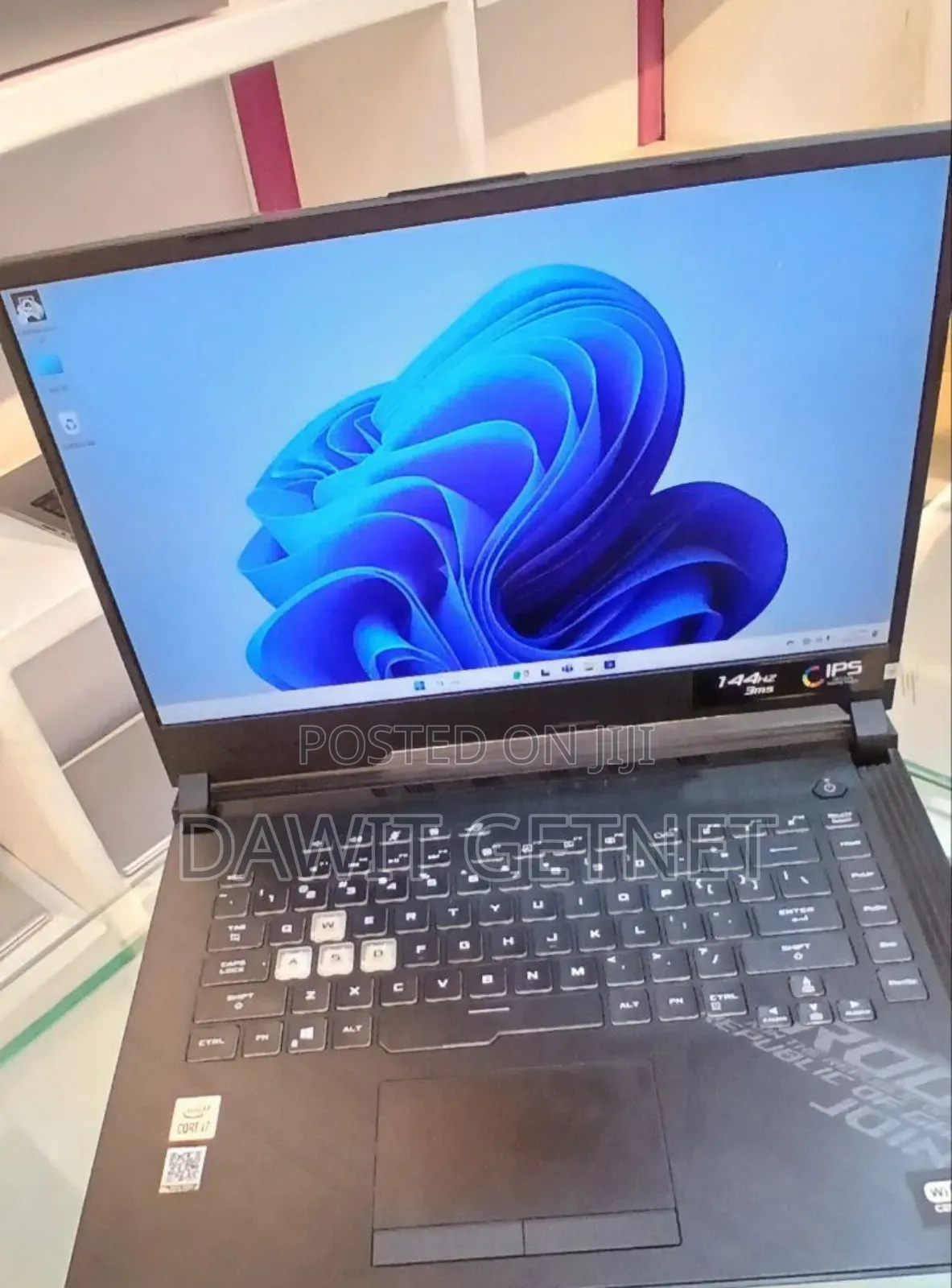 New Laptop Asus 1015E 16GB Intel Core i7 SSD 256GB