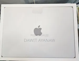 New Apple MacBook Pro 2024 M4 14-inch 16GB Intel Core i5 SSD 512GB