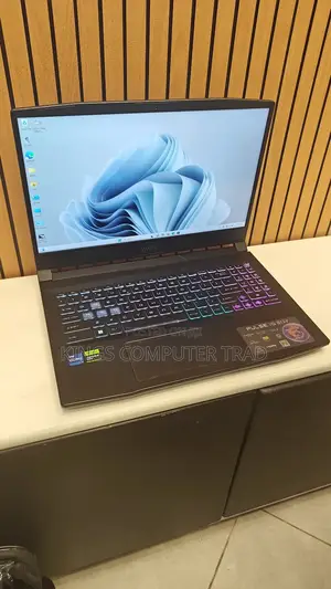 New Laptop MSI Pulse GL66 16GB Intel Core i7 SSD 1T