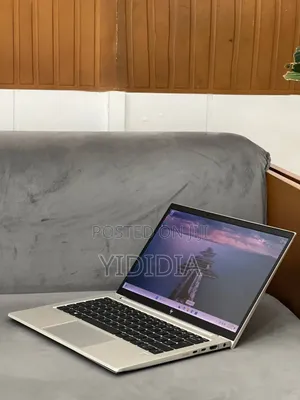 Laptop HP EliteBook 830 G7 8GB Intel Core I5 SSD 256GB