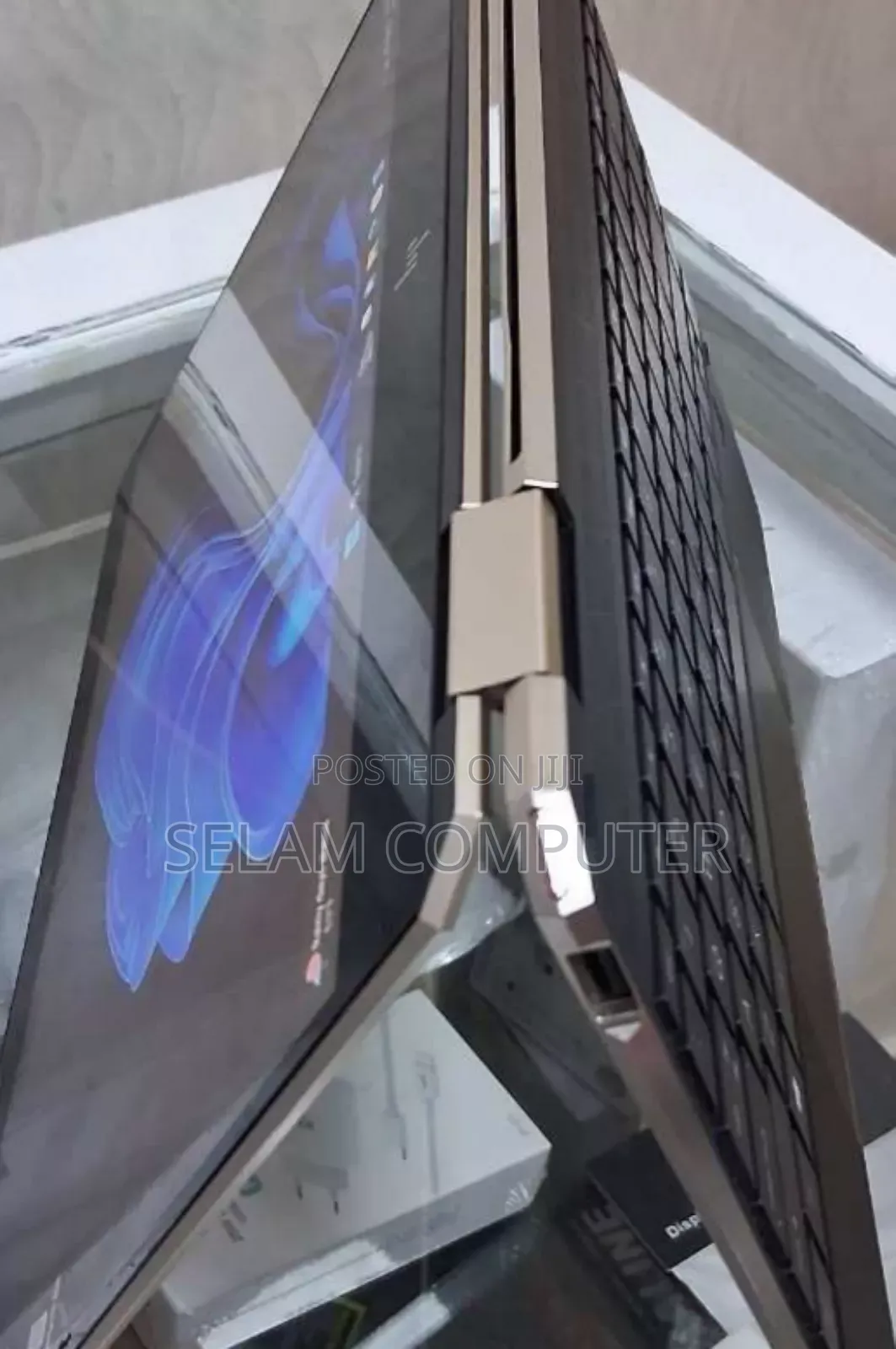 New Laptop HP Spectre X360 16GB Intel Core I7 SSD 512GB